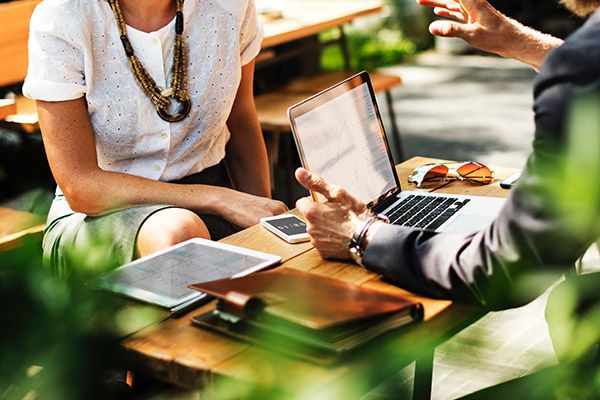 用心服務(wù)，用心溝通